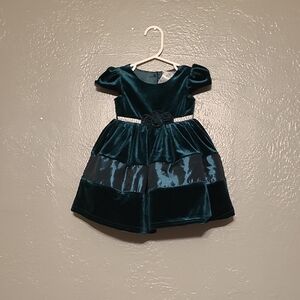 Blueberi Boulevard Deep Green Velvet Dress NWT RV $70 12 Months